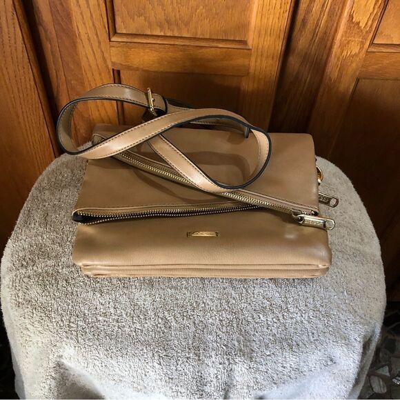 JOE’S JEANS Tan Asymmetrical Zipper Leather Crossbody Bag - Picture 8 of 13